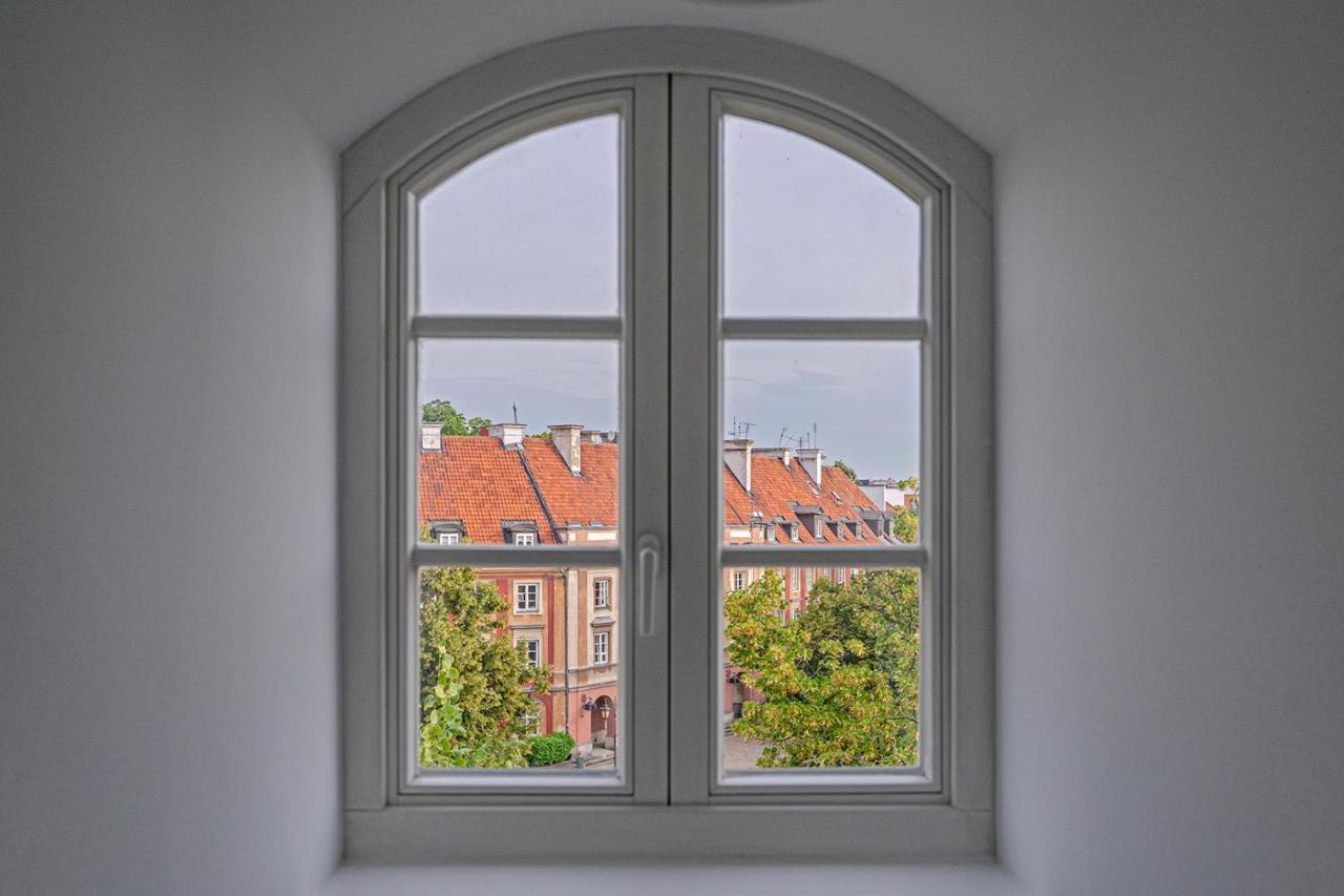 Rynek Nowego Miasta Two-level Варшава